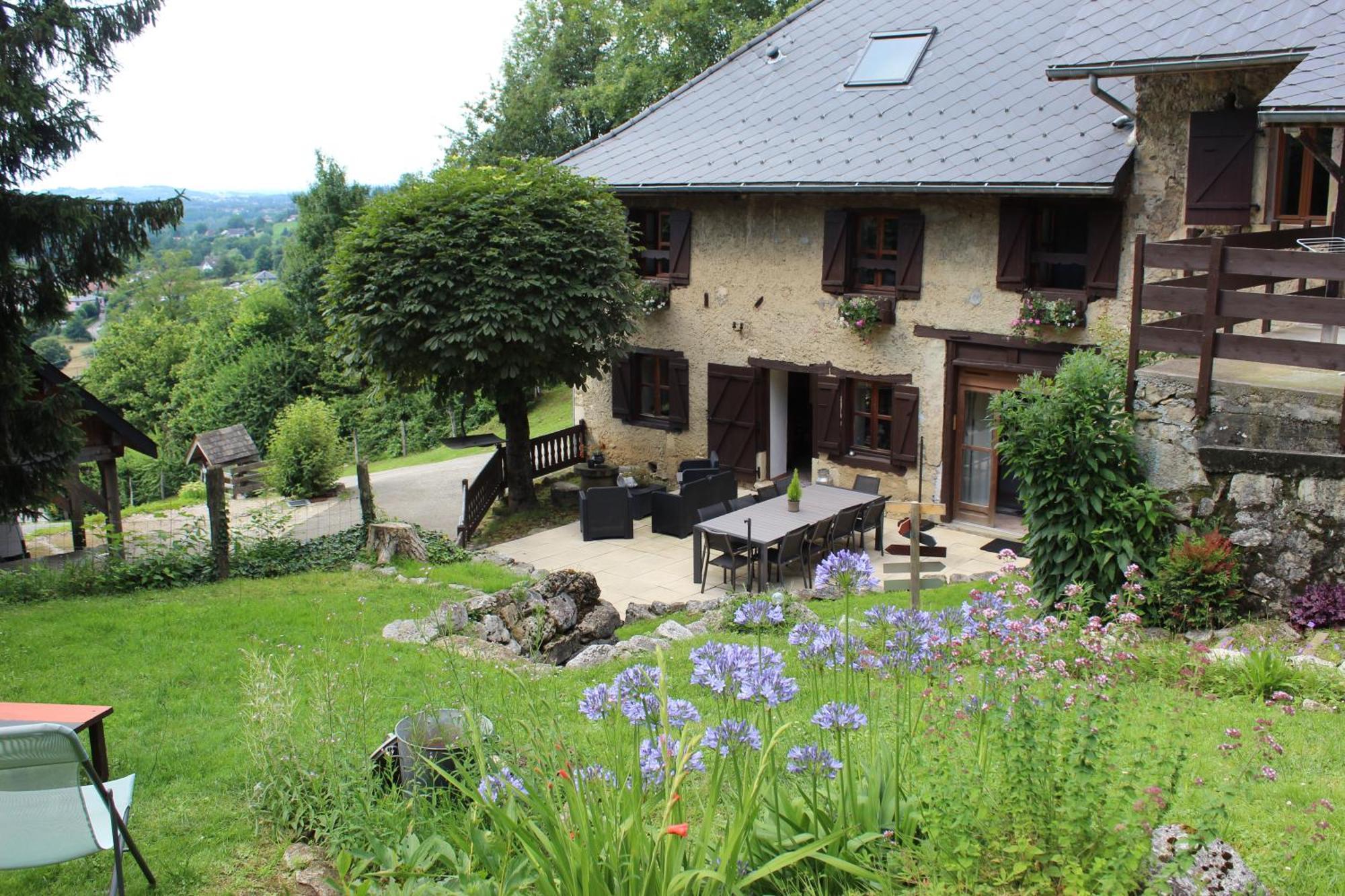 Bed and Breakfast Les Pipistrelles Saint-Beron Exterior foto